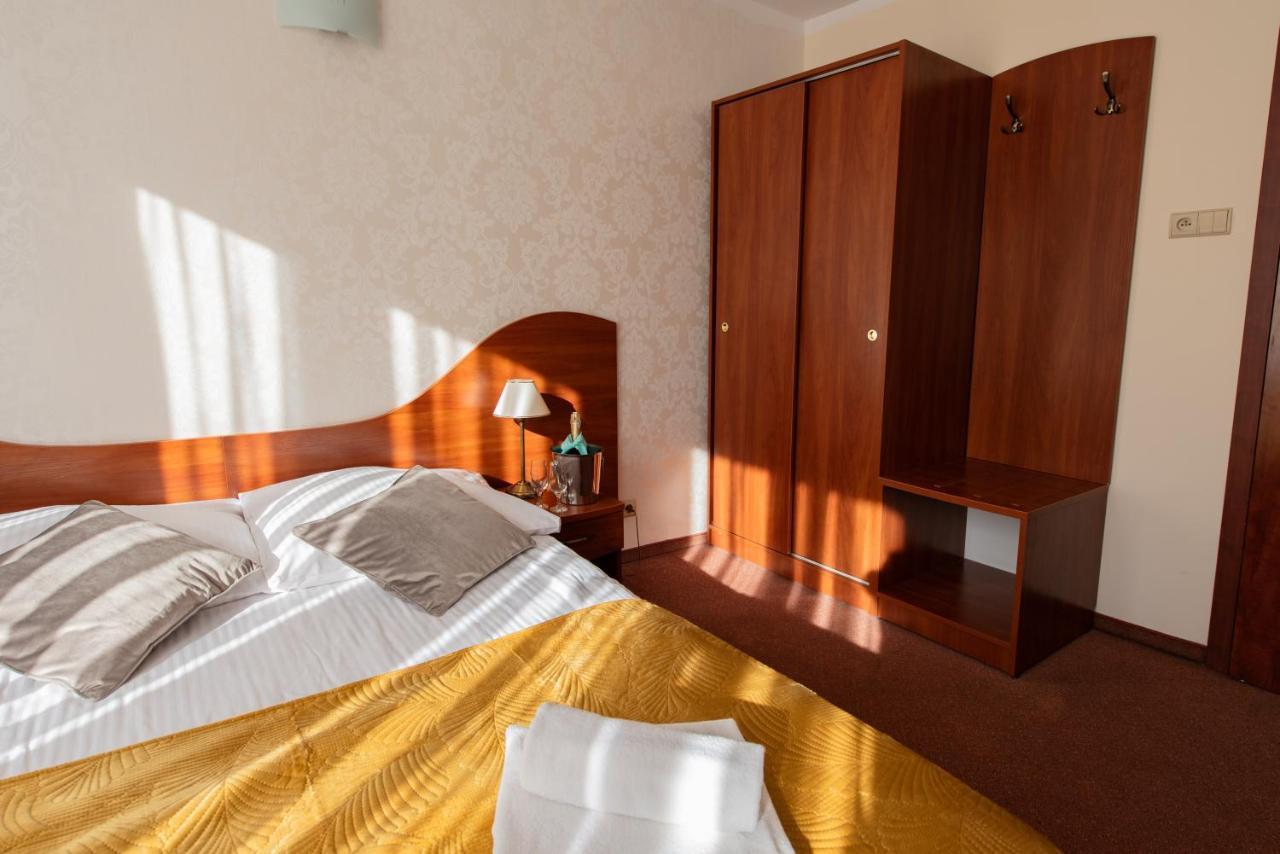 Hotel Grand Felix Krakau Buitenkant foto